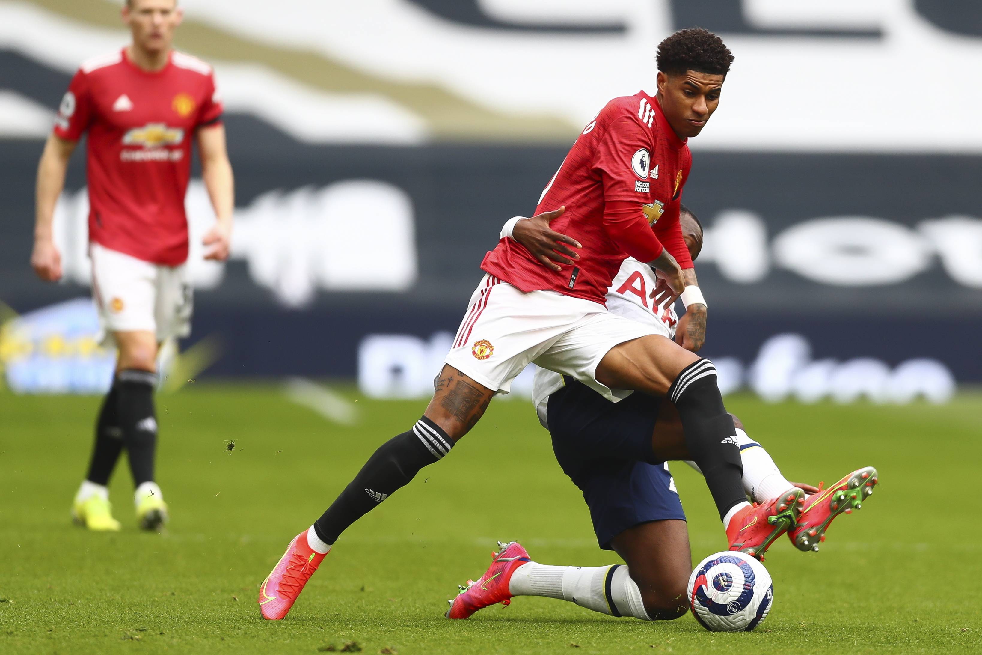 力的竞争者 力的竞争者